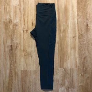 Fabletics Green Crop Pocket Legging